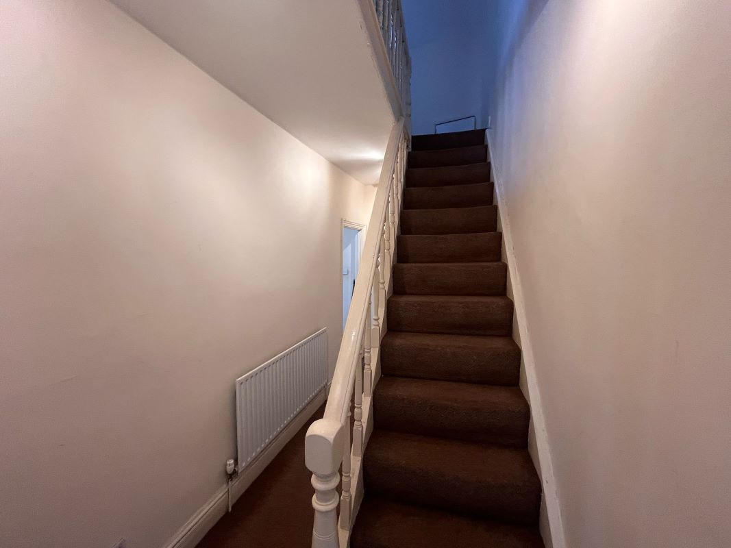260 Highbury Road, Nottingham, NG6 9FE