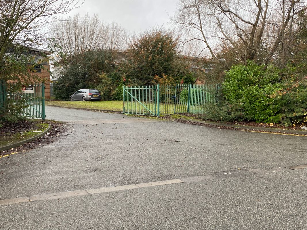 6 Parcels of Land off Rennie Hogg Road & Queens Drive, Nottingham, NG2 1RX