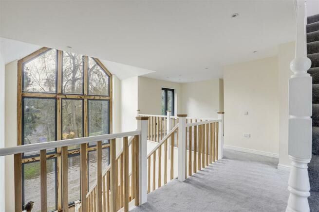 146 Lambley Lane, Burton Joyce, Nottingham, NG14 5BN