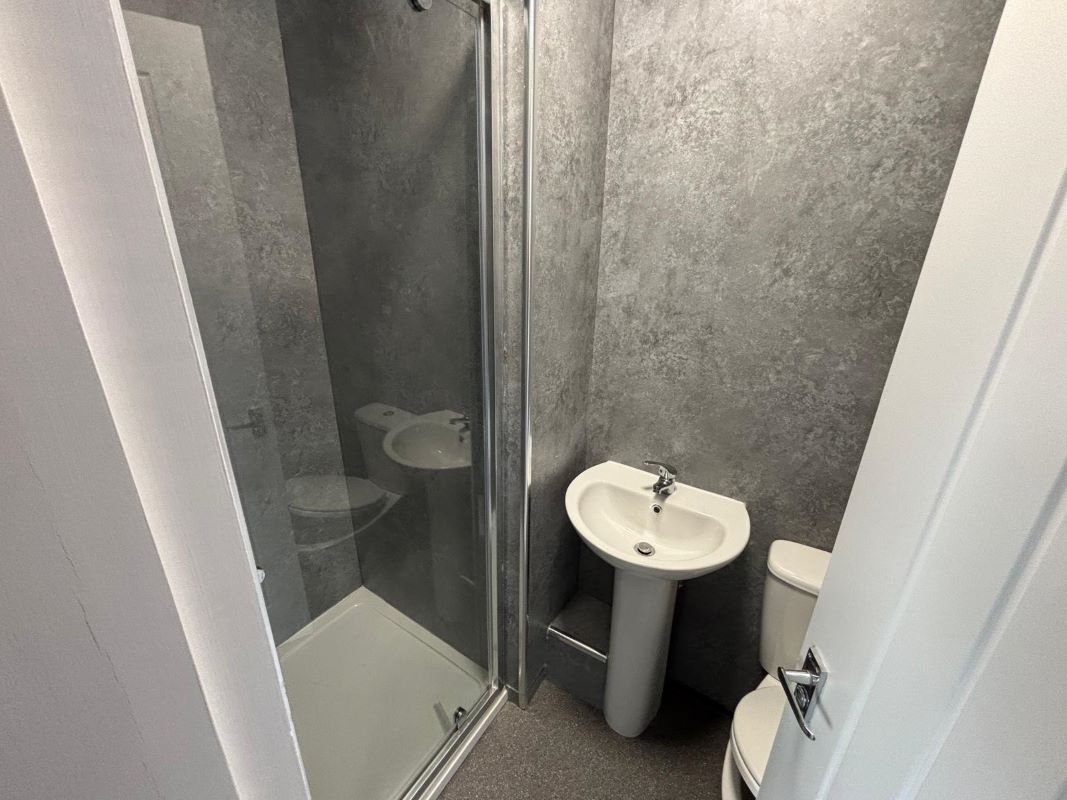 6 Sherbrooke Road, Nottingham, NG5 2BE