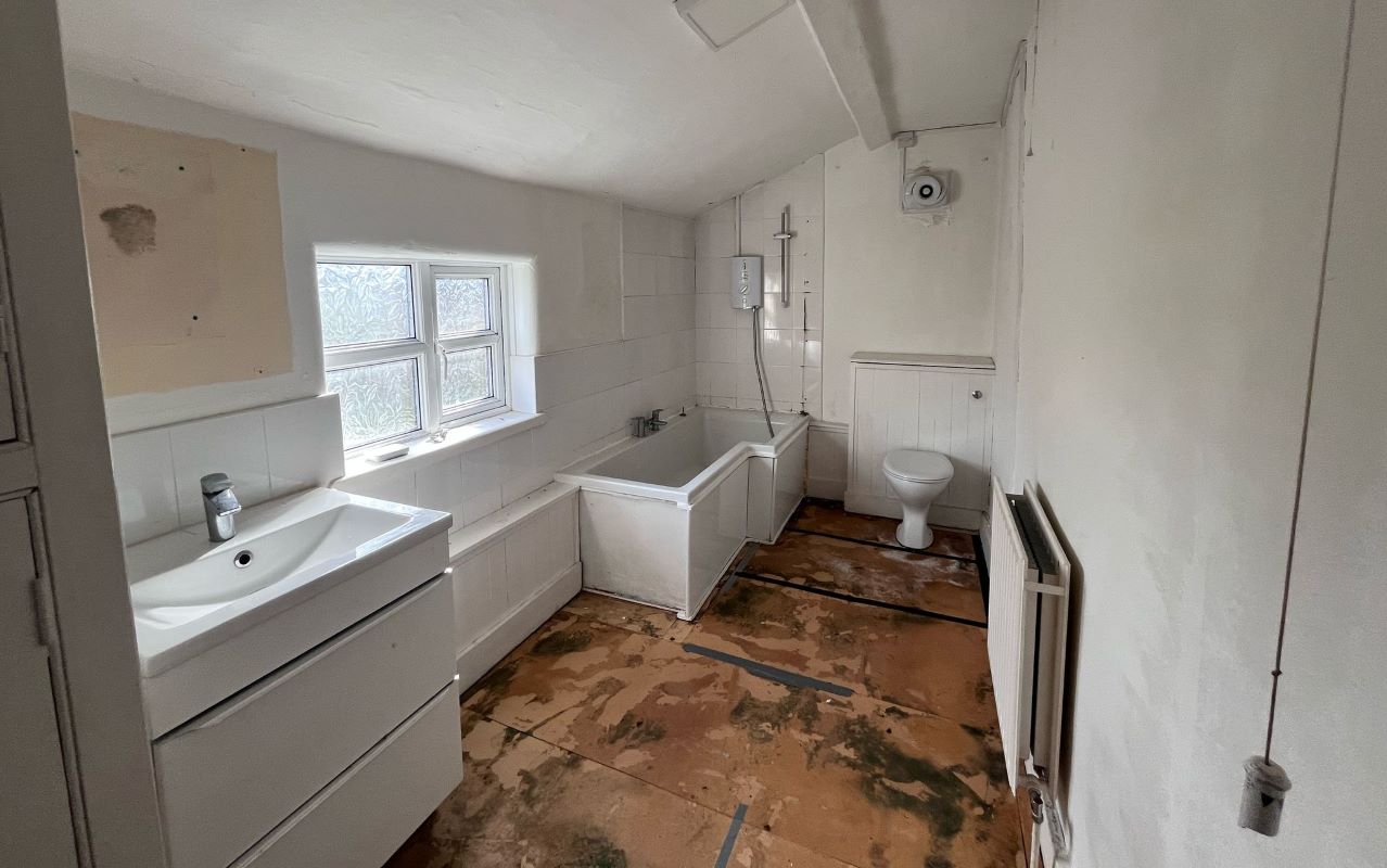 1-2 Strawberry Cottage, Knowsley Lane, Prescot, Knowsley, L34 8HA