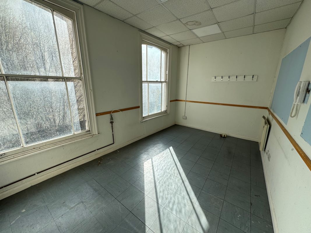 10-12 Lister Gate, Nottingham, NG1 7DD