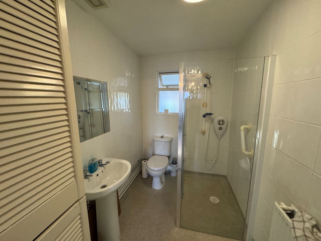 135 Belton Lane, Grantham, Lincolnshire, NG31 9HW