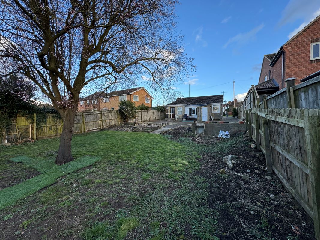 135 Belton Lane, Grantham, Lincolnshire, NG31 9HW