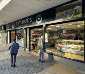 72/74 New Street, Huddersfield, West Yorkshire, HD1 2TR