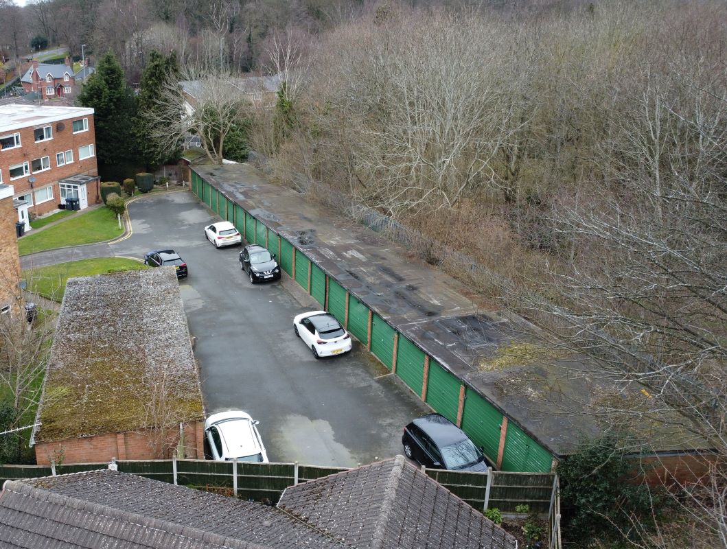 33 lock-up garages Beasley Grove, Birmingham, West Midlands, B43 7HG