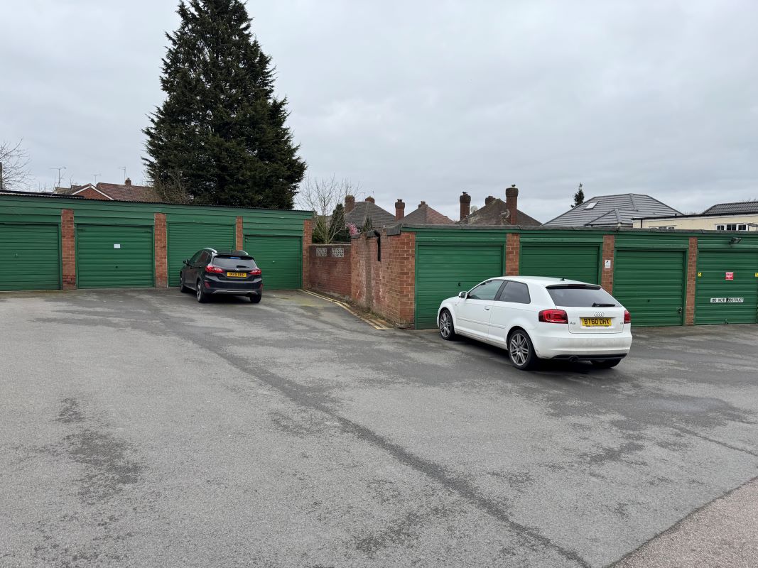 33 lock-up garages Beasley Grove, Birmingham, West Midlands, B43 7HG