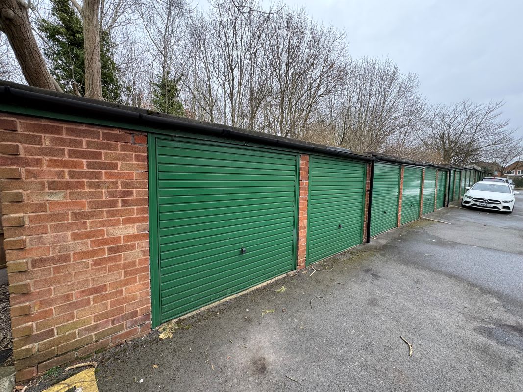 33 lock-up garages Beasley Grove, Birmingham, West Midlands, B43 7HG