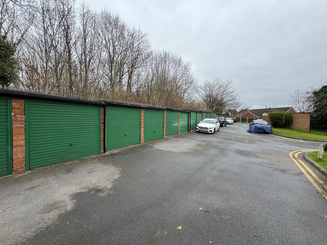 33 lock-up garages Beasley Grove, Birmingham, West Midlands, B43 7HG
