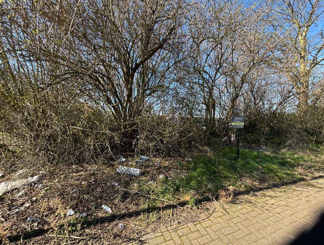 6 Parcels of Land off Rennie Hogg Road & Queens Drive, Nottingham, NG2 1RX