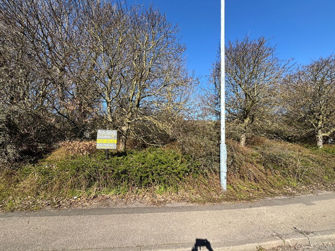 Land on Padge Road, Beeston, Nottingham, NG9 2JR