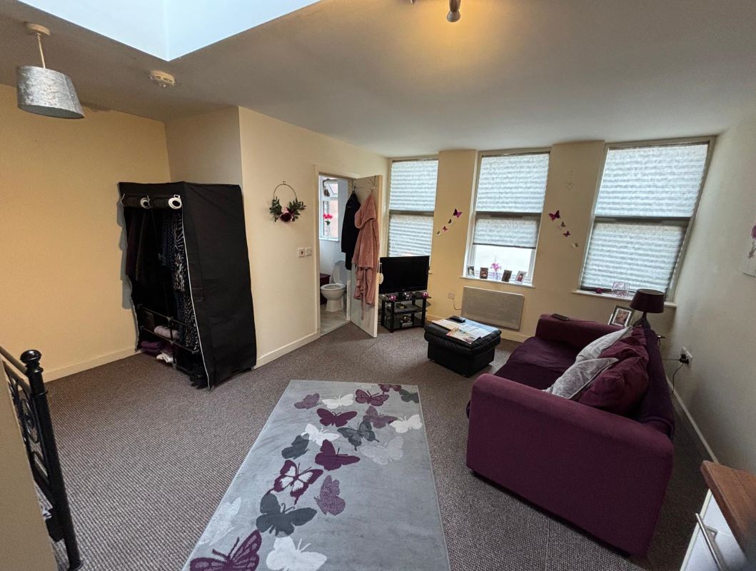 4 Market Place, Sutton-in-Ashfield, NG17 1AQ