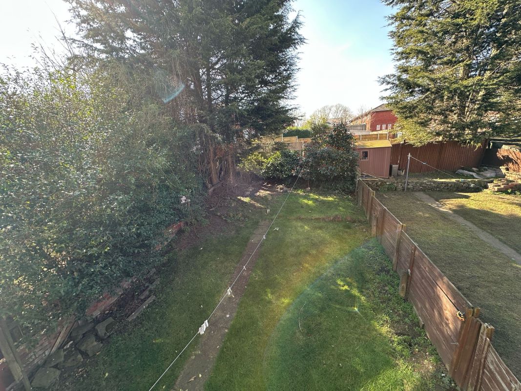 125 Nottingham Road, Basford, Nottingham, NG7 7AY