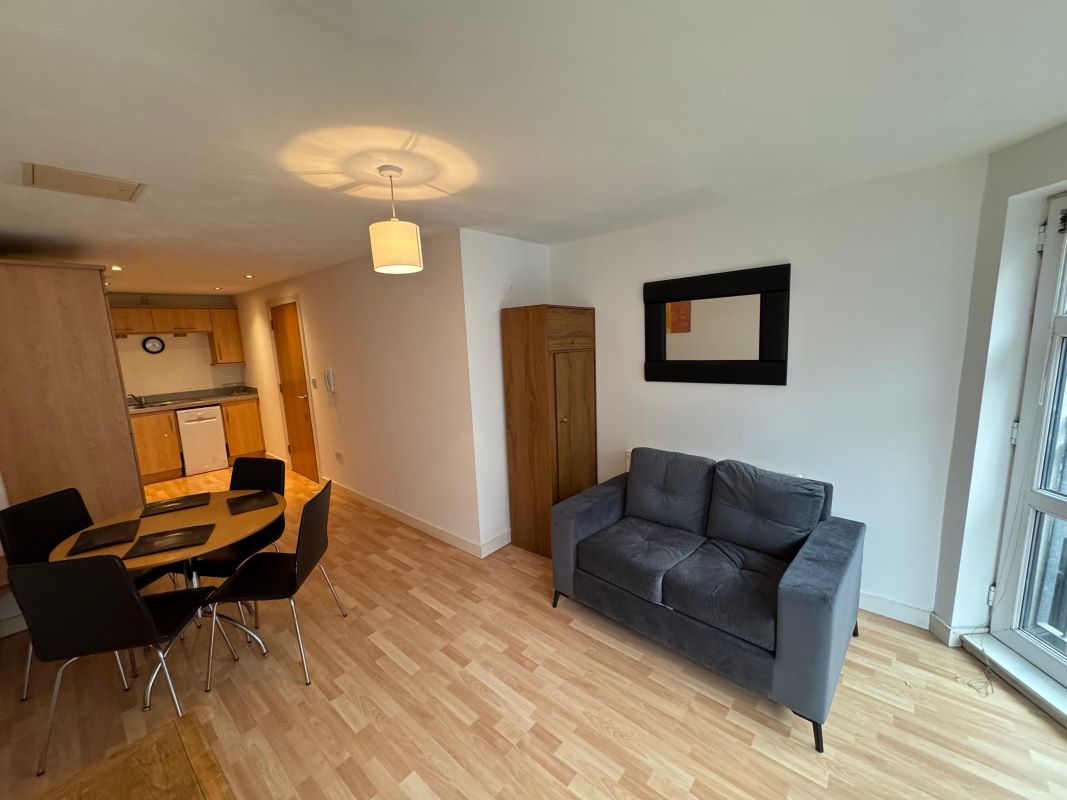 Apartment 35, Waterfront Plaza, Nottingham, NG2 3BH
