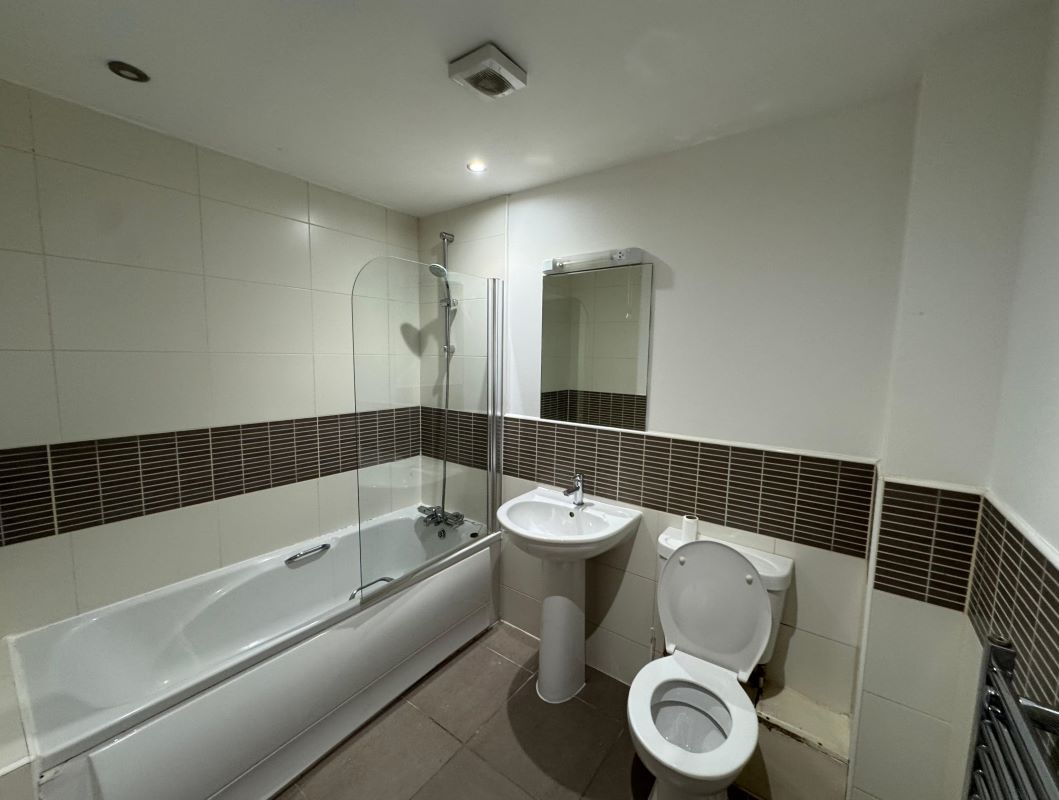 Apartment 35, Waterfront Plaza, Nottingham, NG2 3BH