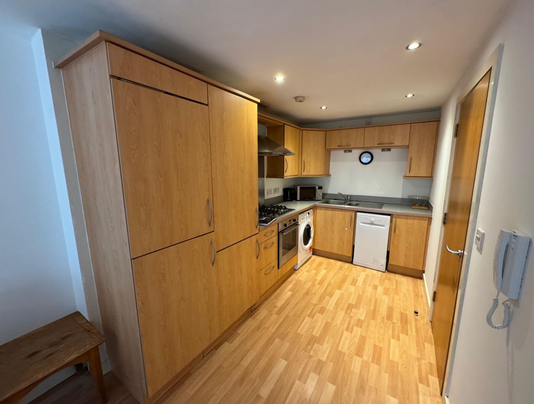 Apartment 35, Waterfront Plaza, Nottingham, NG2 3BH