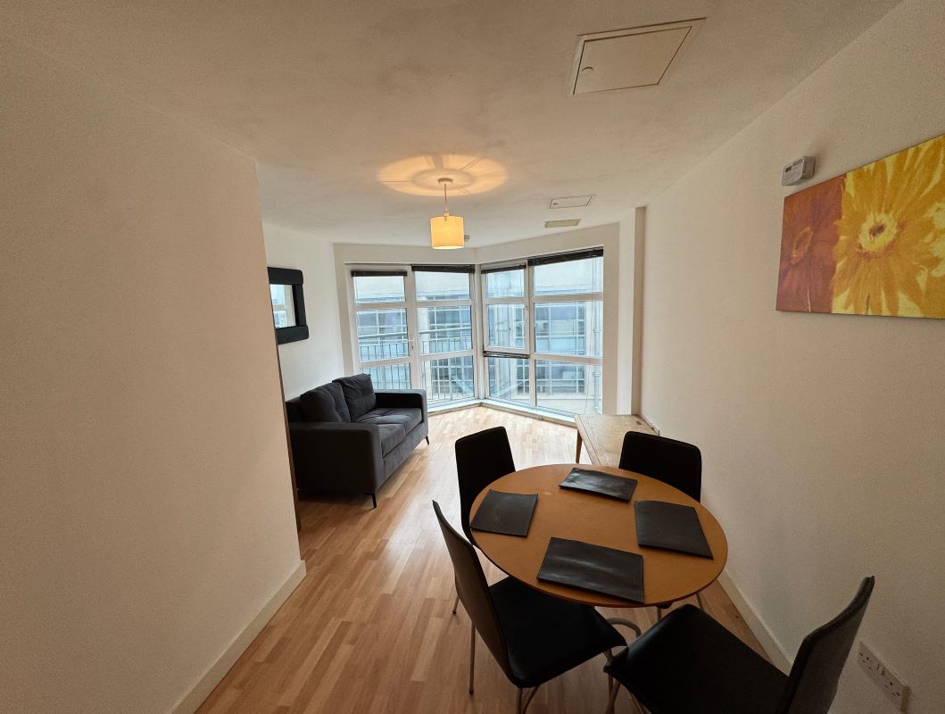 Apartment 35, Waterfront Plaza, Nottingham, NG2 3BH