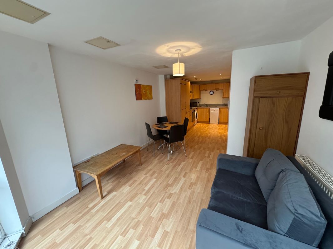 Apartment 35, Waterfront Plaza, Nottingham, NG2 3BH
