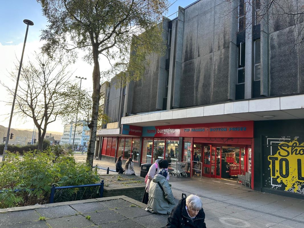 112-118 New Street, Huddersfield, West Yorkshire, HD1 2UD