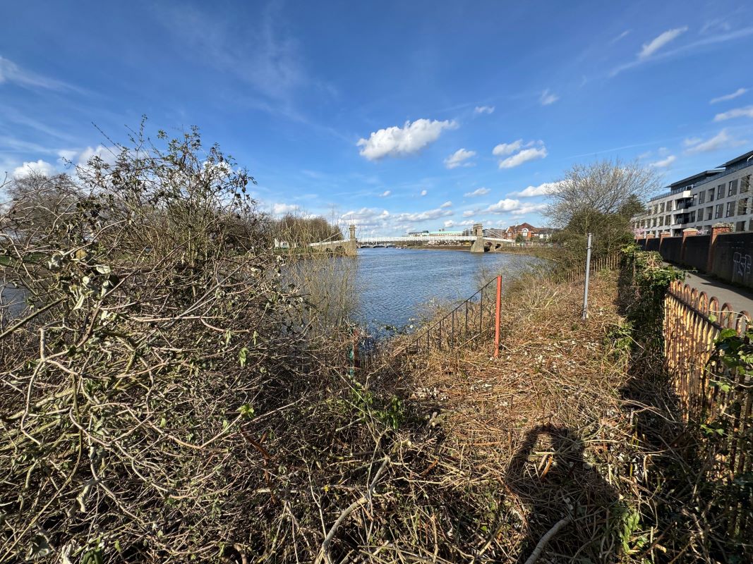 Land to the North West of 20 Wilford Lane, West Bridgford, Nottinghamshire, NG2 7QX