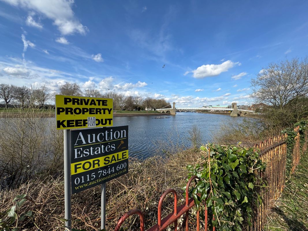 Land to the North West of 20 Wilford Lane, West Bridgford, Nottinghamshire, NG2 7QX