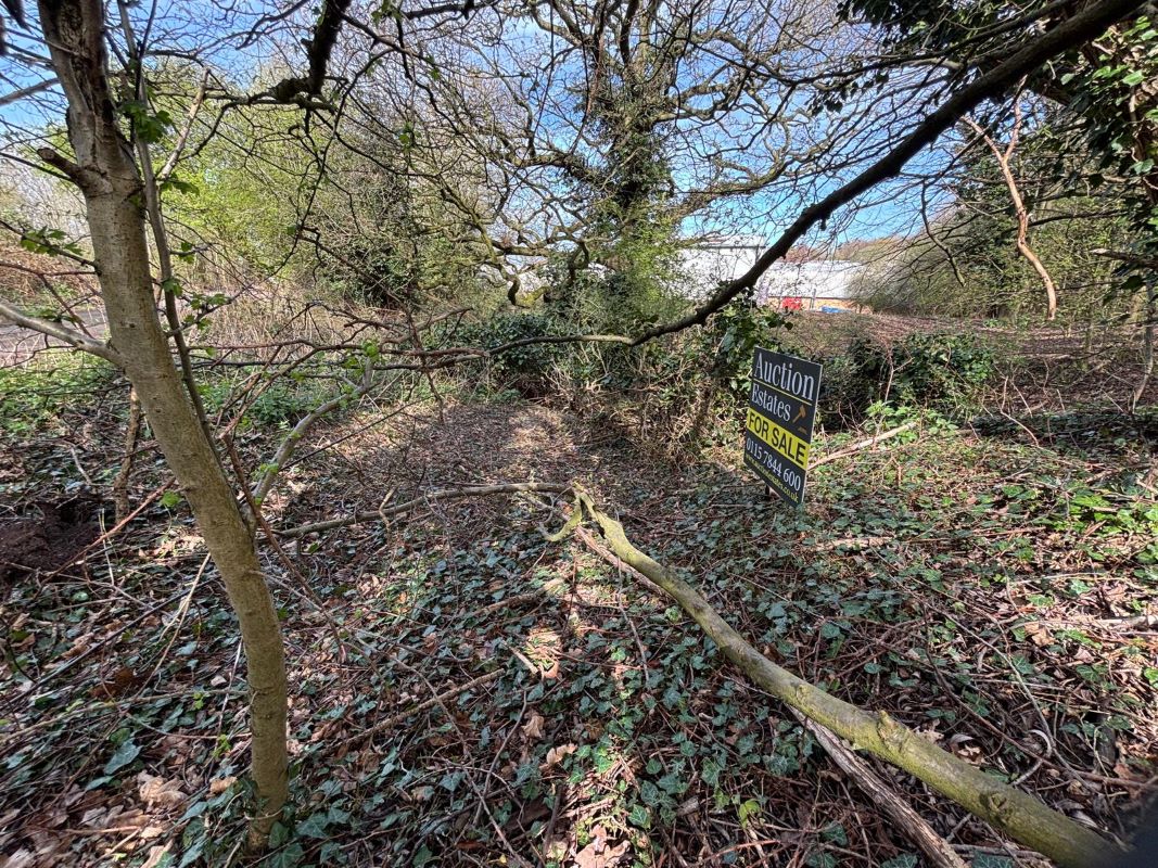 10 Parcels of Land off Waterside Road, Hilltop Road & Tuxford Road, Hamilton, Leicester, LE5 1TL
