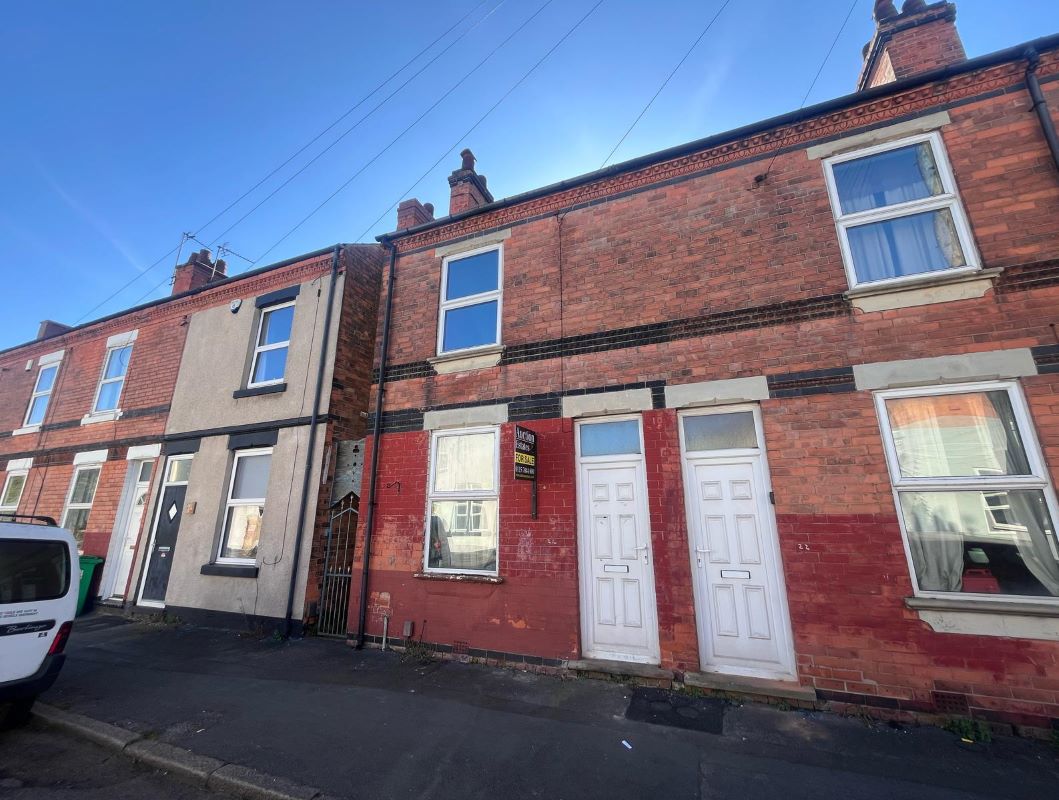 24 Whittier Road, Nottingham, NG2 4AS