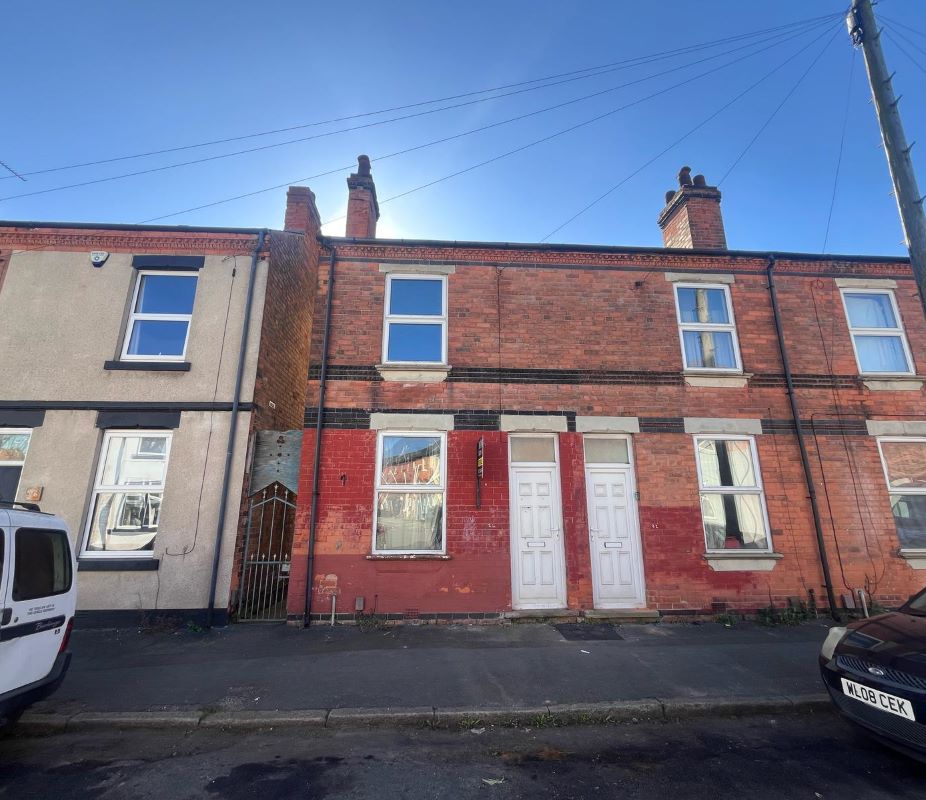 24 Whittier Road, Nottingham, NG2 4AS