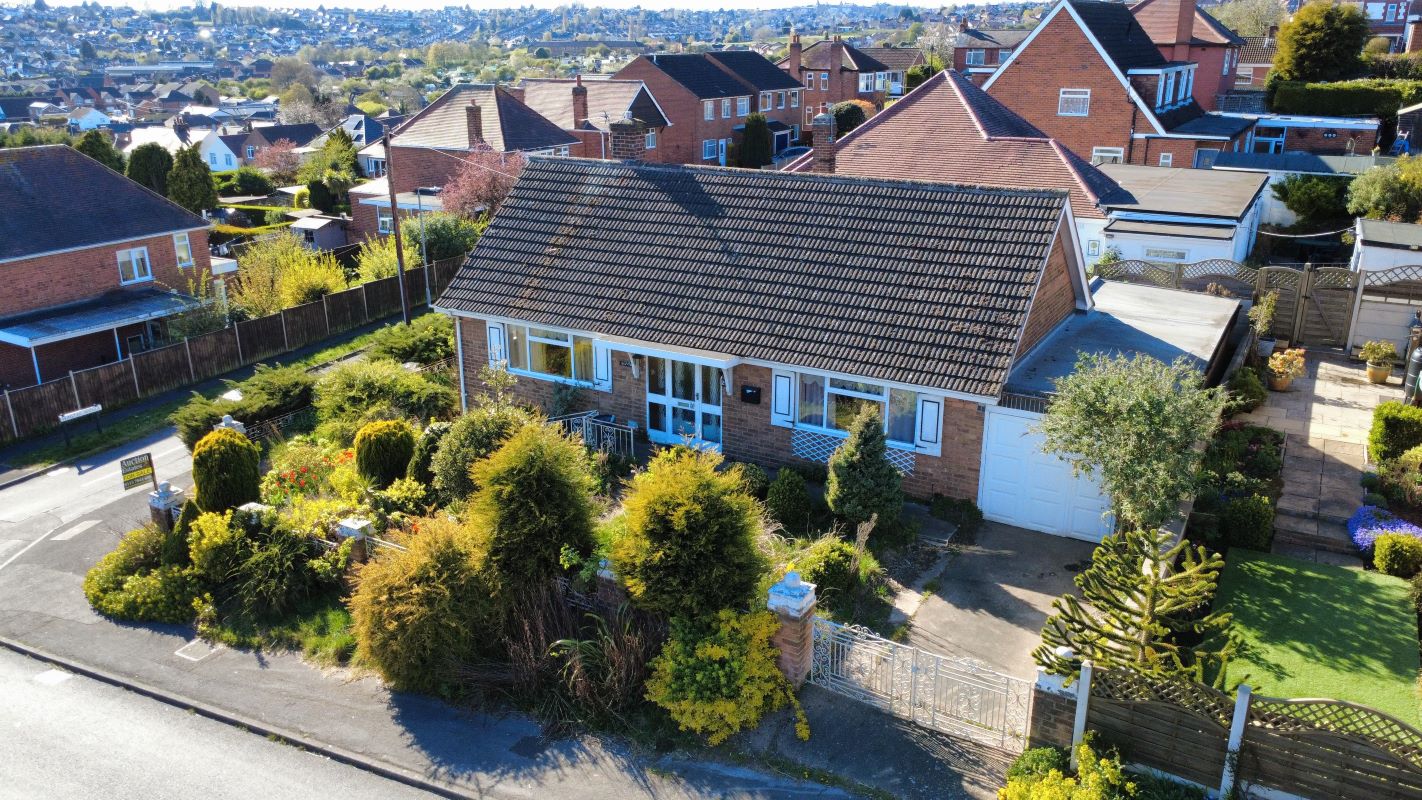27 Cromford Avenue, Carlton, Nottingham, NG4 3RU