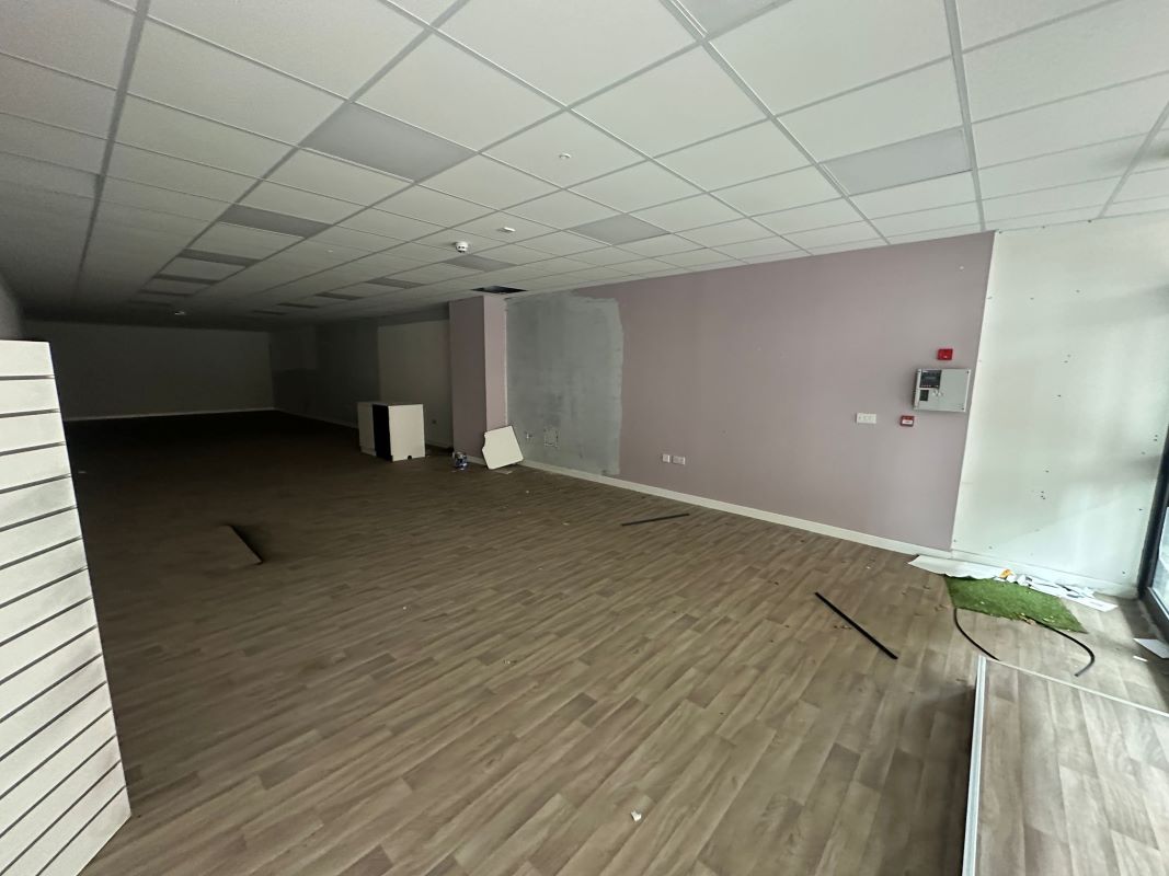 102-104 New Street, Huddersfield, West Yorkshire, HD1 2UD