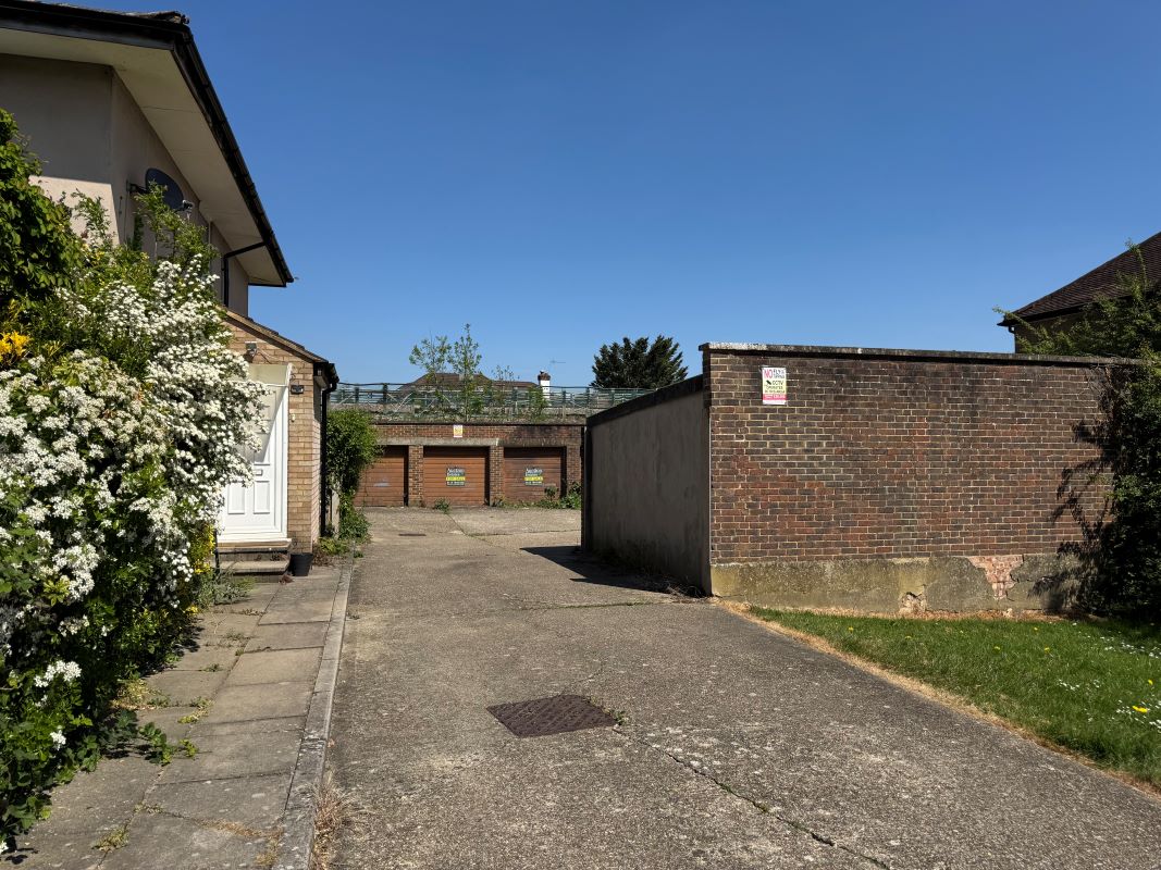 Garage 2 to the rear of 71 Tolcarne Drive, Pinner, Middlesex, HA5 2DH