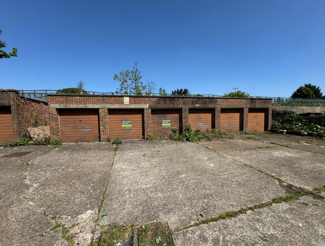 Garage 8 to the rear of 71 Tolcarne Drive, Pinner, Middlesex, HA5 2DH