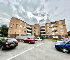 46 Carnarvon Close, Bingham, Nottingham, NG13 8RR