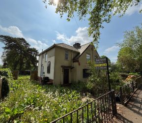 38 Conway Road, Carlton, Nottingham, NG4 2PX