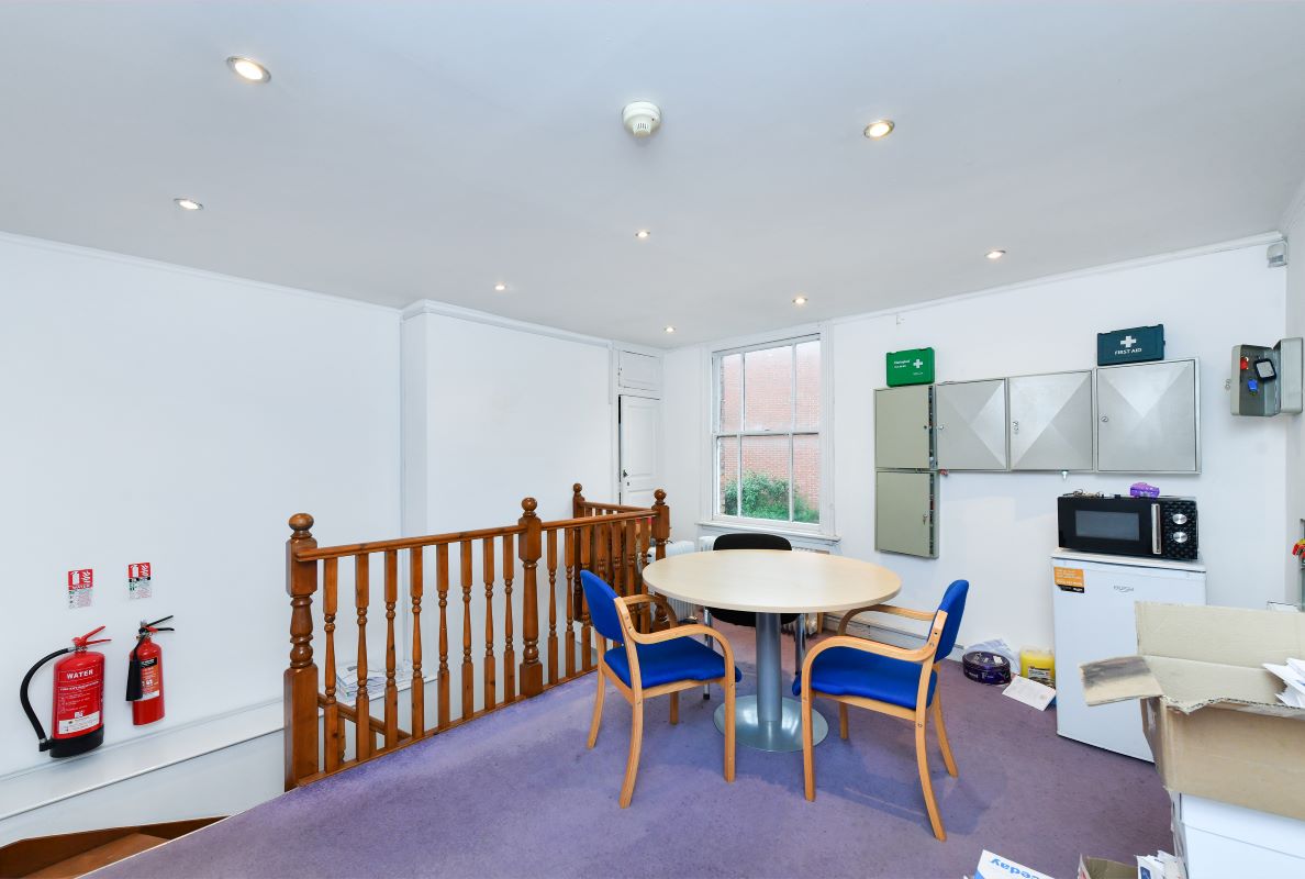 23-25 Lombard Street, Newark, Nottinghamshire, NG24 1XG