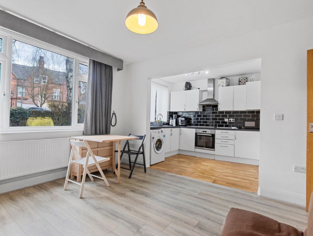 10 Fishpond Drive, The Park Estate, Nottingham, NG7 1DG