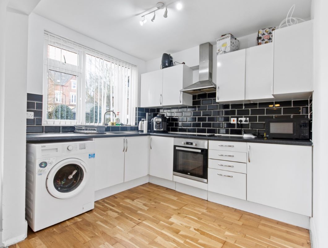 10 Fishpond Drive, The Park Estate, Nottingham, NG7 1DG