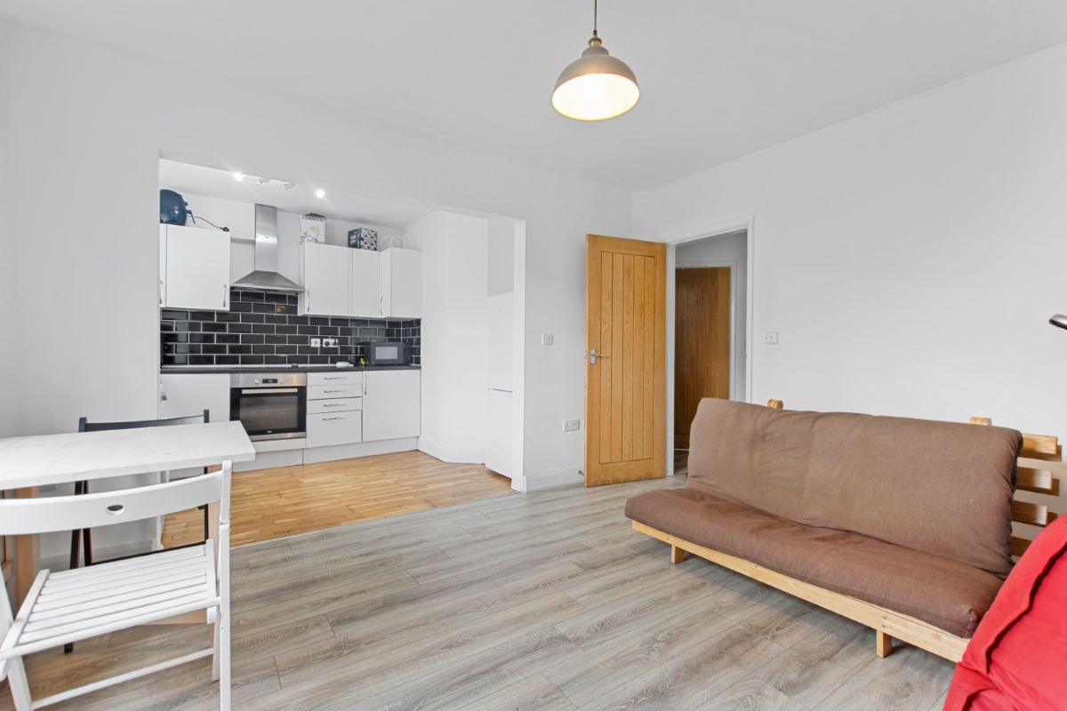 10 Fishpond Drive, The Park Estate, Nottingham, NG7 1DG