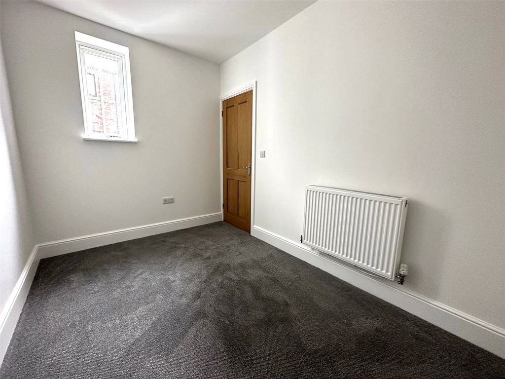 Flat 2, 78 Musters Road, West Bridgford, Nottingham, NG2 7PS