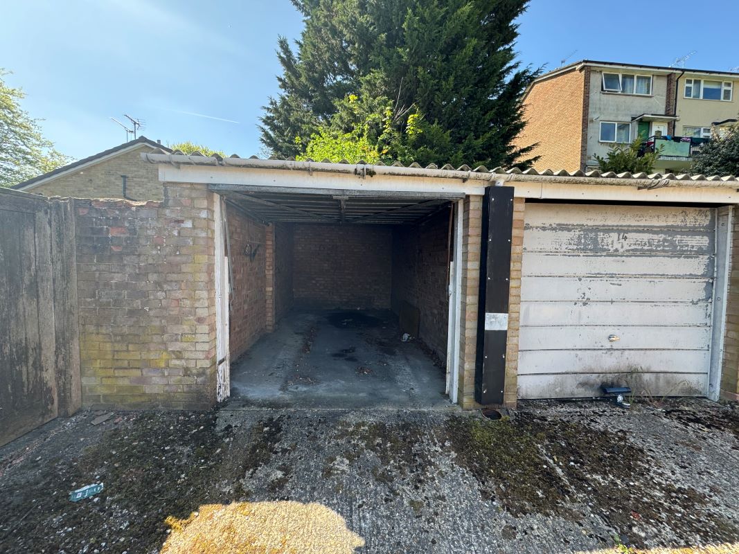 17 lock-up Garages Stockwood Court, Stockwood Crescent, Luton, Bedfordshire, LU1 3ST