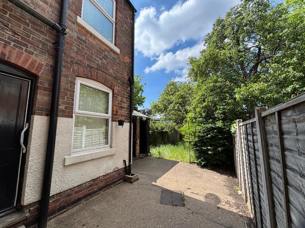 15 Greenfield Street, Dunkirk, Nottingham, NG7 2JN