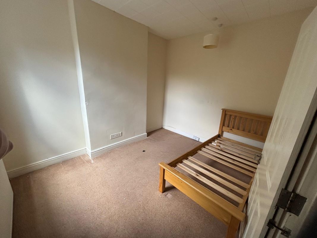 15 Greenfield Street, Dunkirk, Nottingham, NG7 2JN