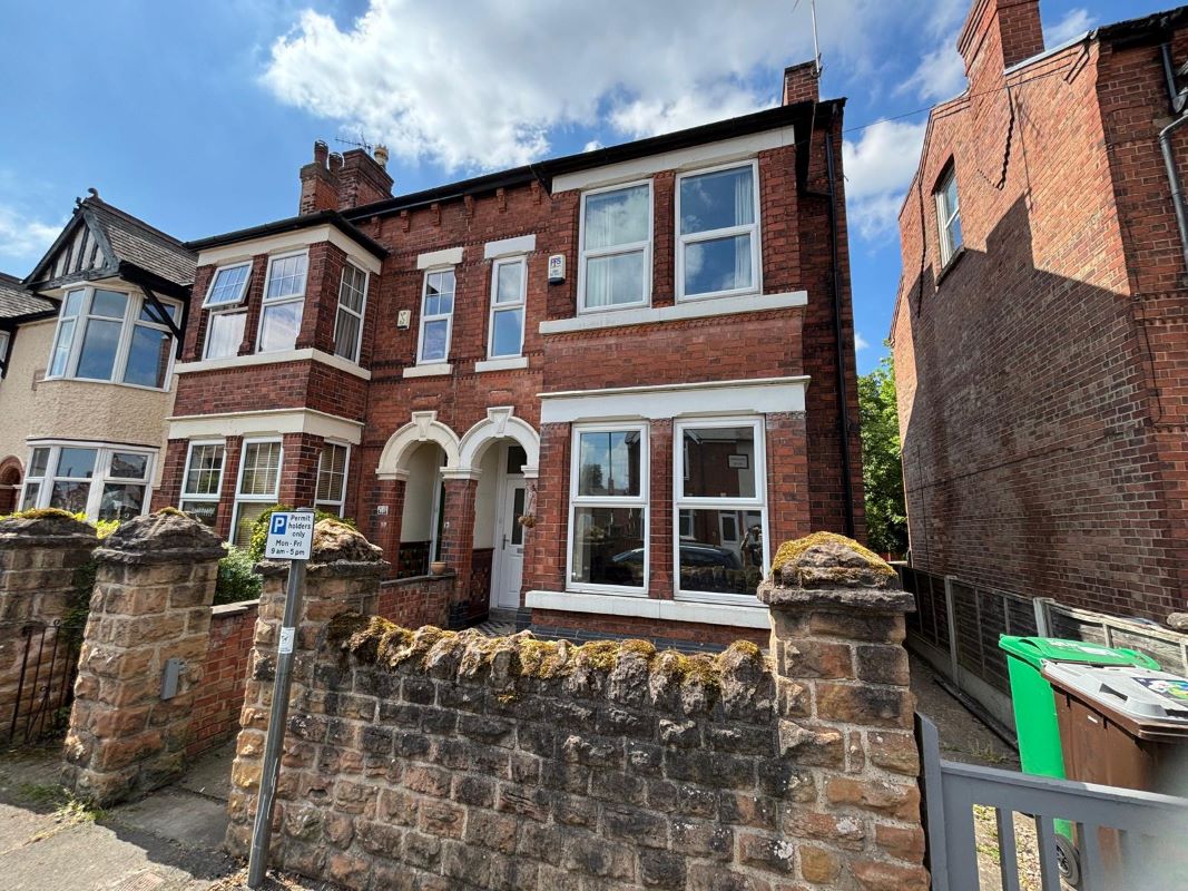15 Greenfield Street, Dunkirk, Nottingham, NG7 2JN