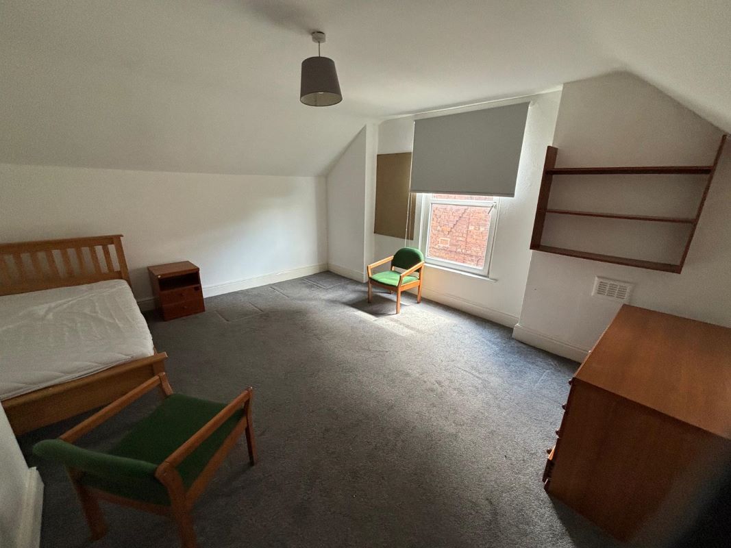 17 Greenfield Street, Dunkirk, Nottingham, NG7 2JN
