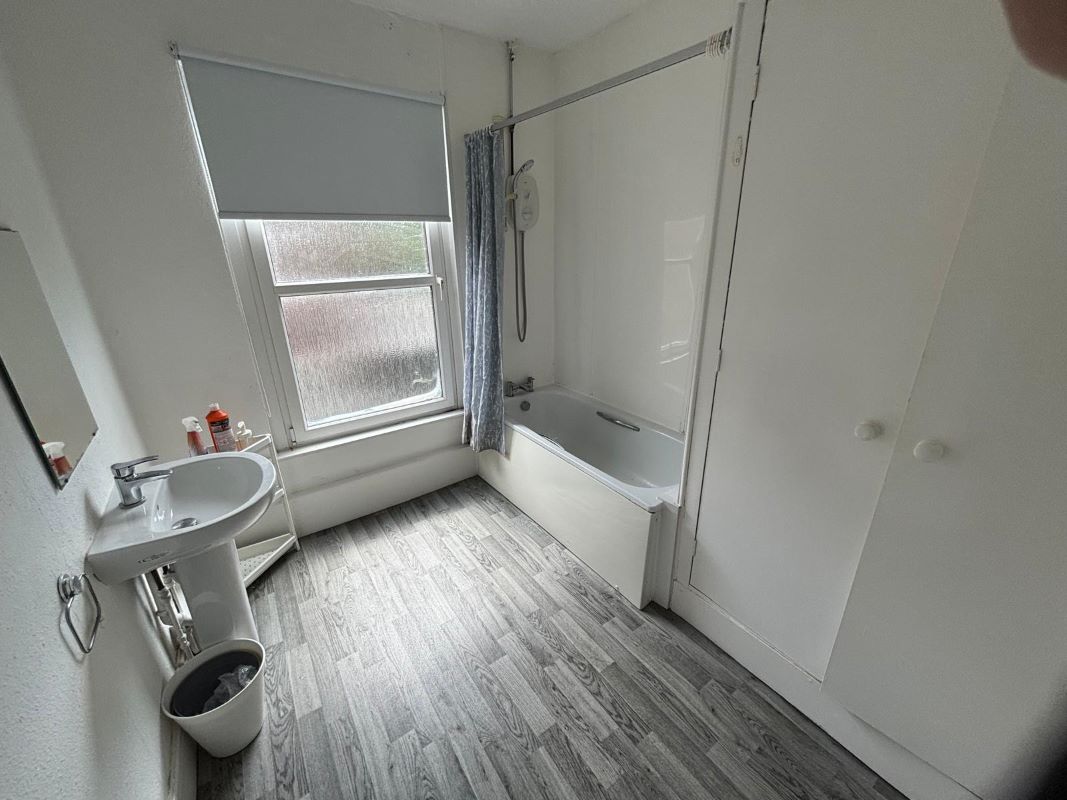 17 Greenfield Street, Dunkirk, Nottingham, NG7 2JN