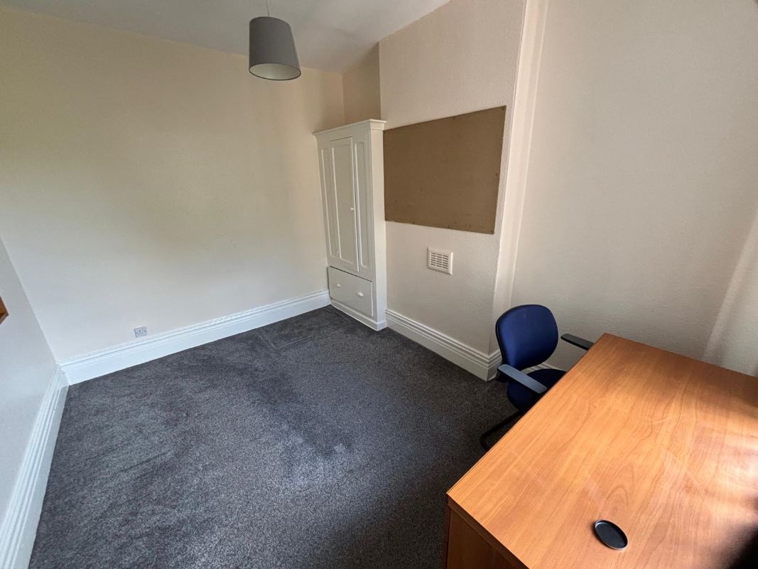 17 Greenfield Street, Dunkirk, Nottingham, NG7 2JN