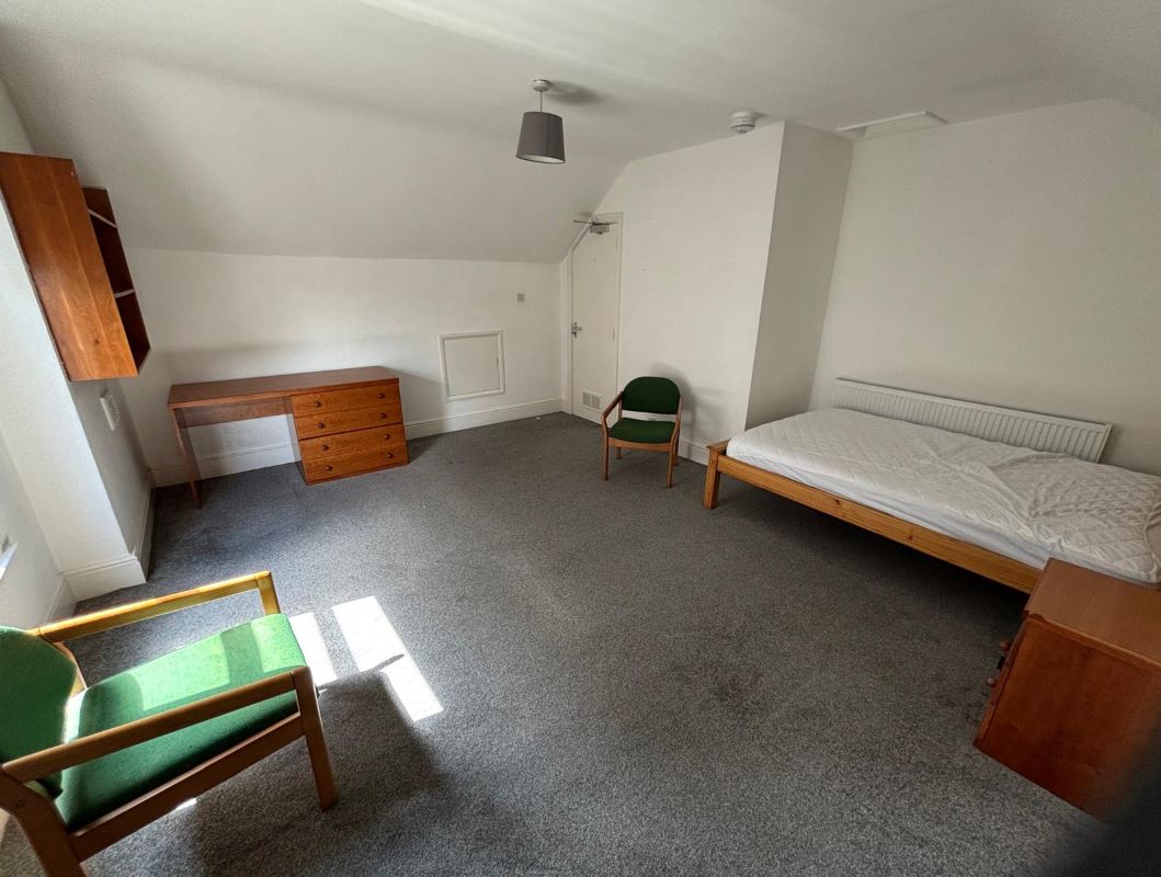 17 Greenfield Street, Dunkirk, Nottingham, NG7 2JN
