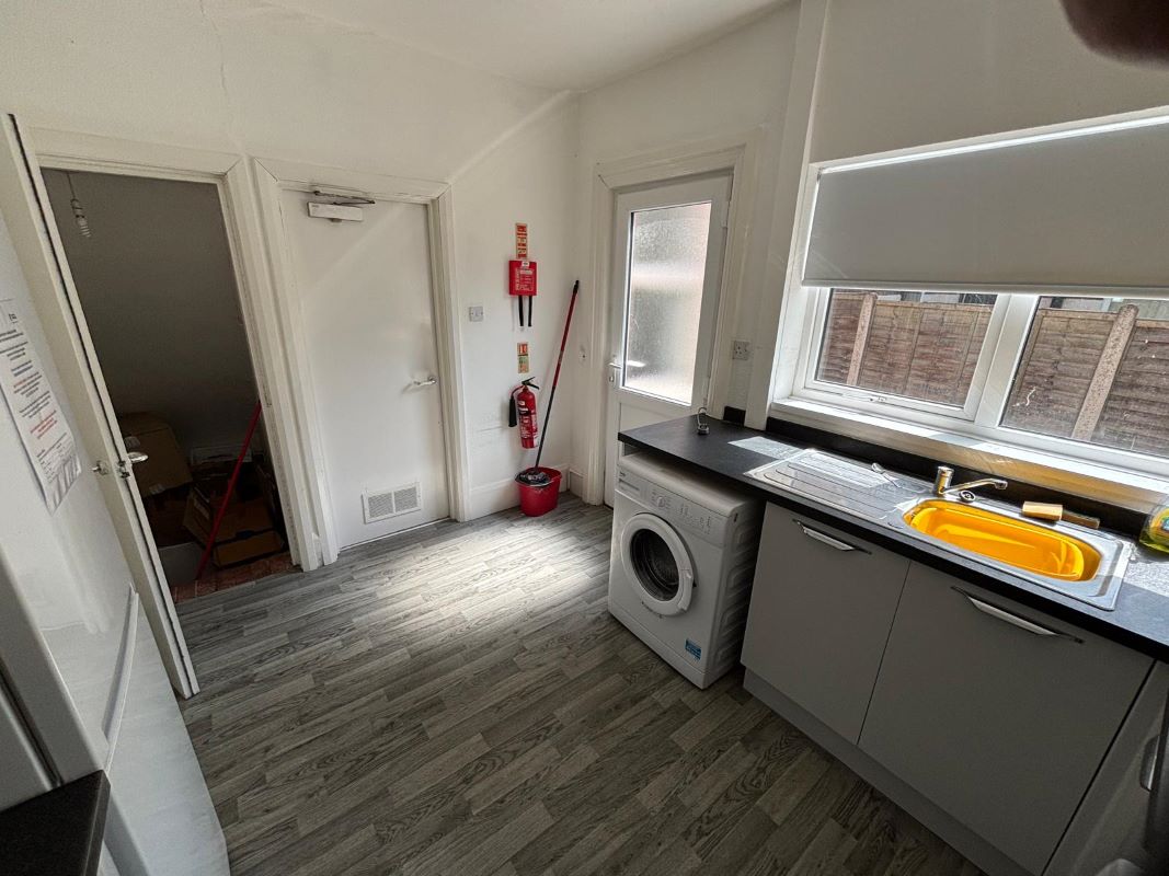 17 Greenfield Street, Dunkirk, Nottingham, NG7 2JN