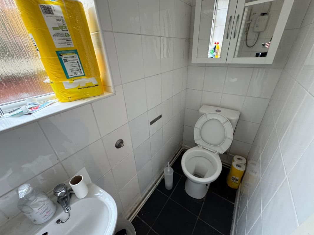 34 Church Street, Lenton, Nottingham, NG7 2FF