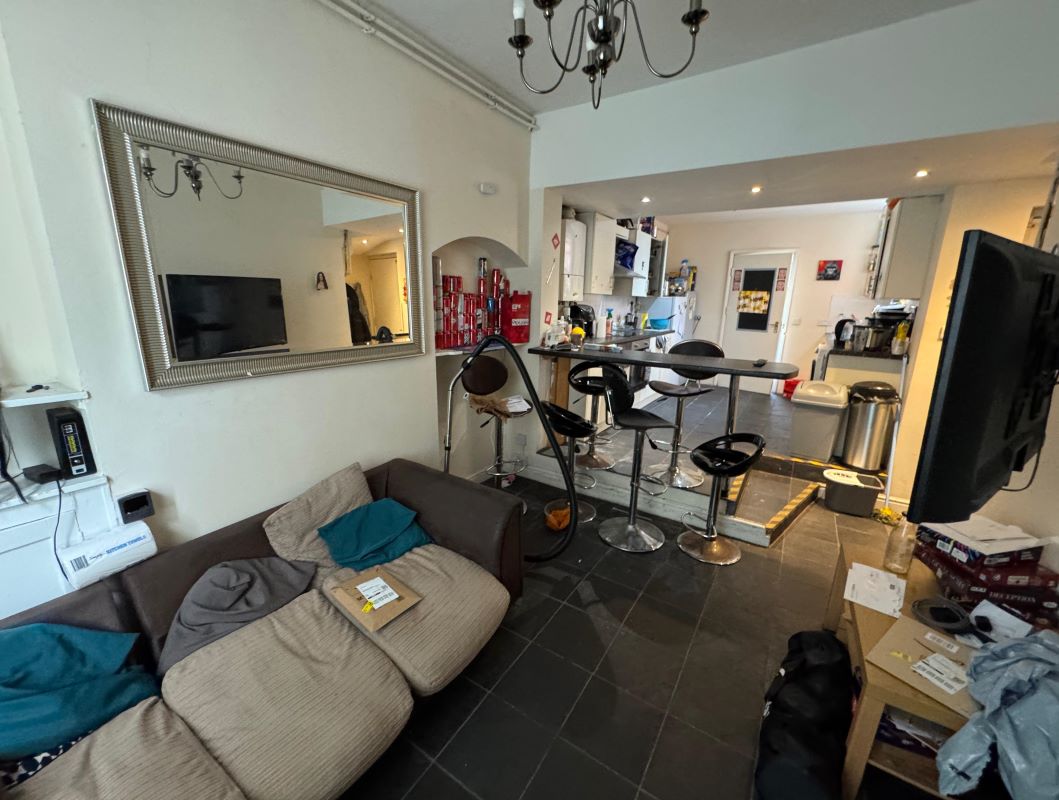 34 Church Street, Lenton, Nottingham, NG7 2FF